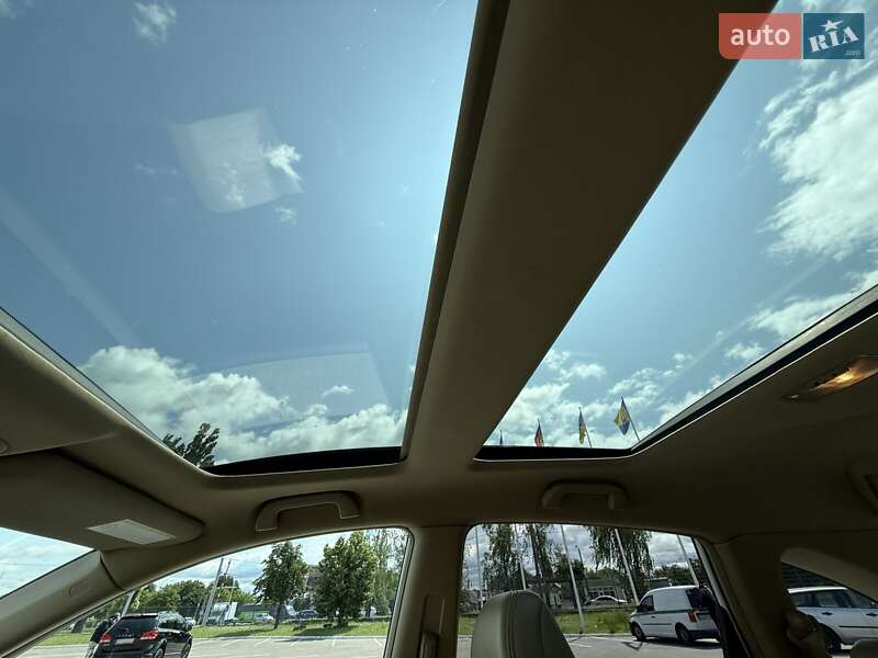 Внедорожник / Кроссовер Honda CR-V 2008 в Житомире