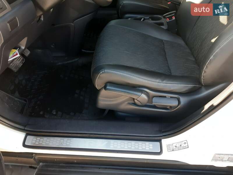 Внедорожник / Кроссовер Honda CR-V 2008 в Днепре