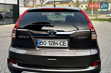 Внедорожник / Кроссовер Honda CR-V 2015 в 