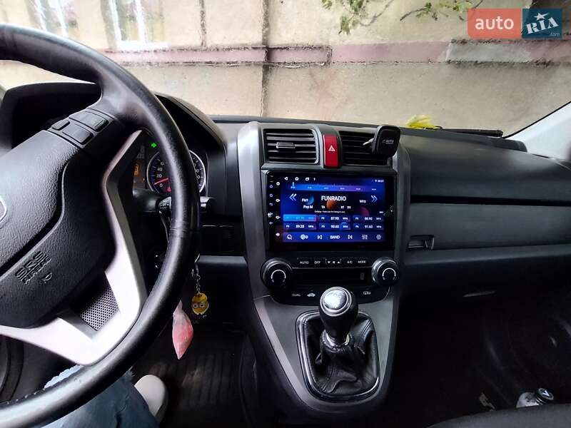 Позашляховик / Кросовер Honda CR-V 2007 в Ужгороді