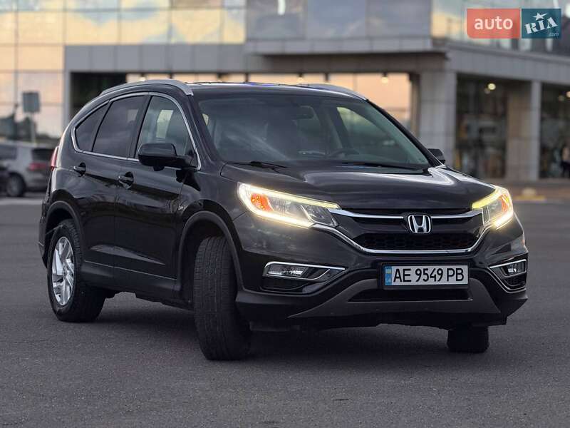Внедорожник / Кроссовер Honda CR-V 2015 в Кривом Роге