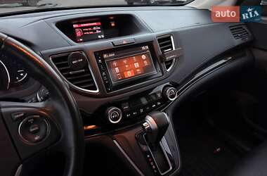 Внедорожник / Кроссовер Honda CR-V 2015 в 