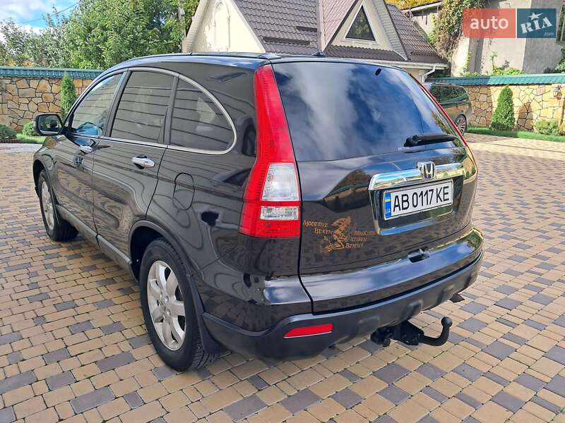 Внедорожник / Кроссовер Honda CR-V 2008 в Могилев-Подольске