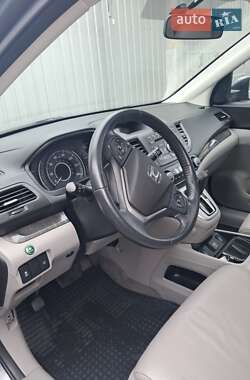 Внедорожник / Кроссовер Honda CR-V 2014 в 
