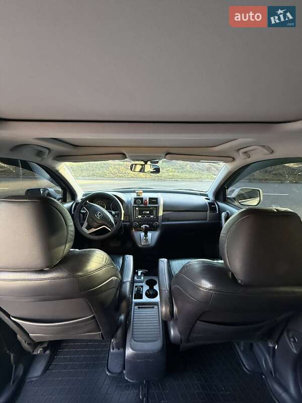 Внедорожник / Кроссовер Honda CR-V 2006 в Краматорске