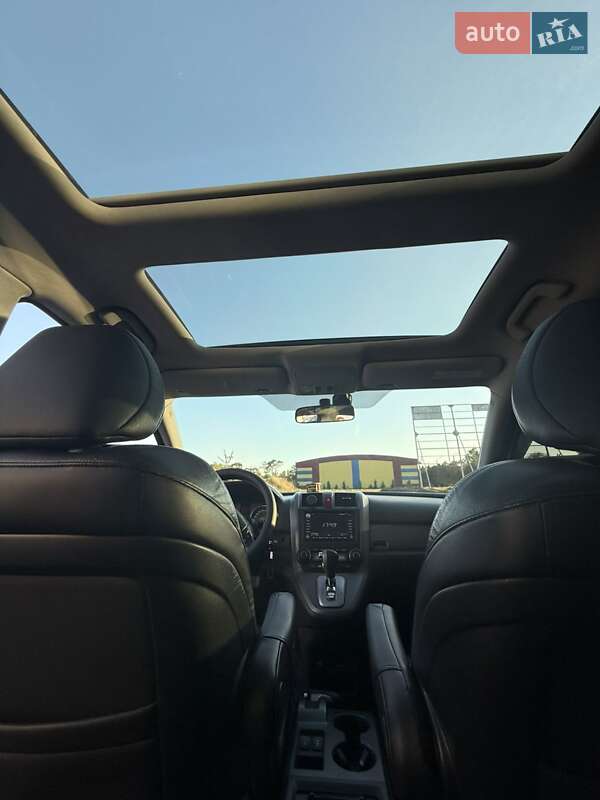 Внедорожник / Кроссовер Honda CR-V 2006 в Краматорске
