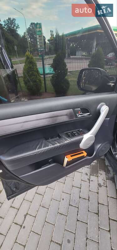 Внедорожник / Кроссовер Honda CR-V 2007 в Выгоде фото 47 Внедорожник / Кроссовер Honda CR-V 2007 в Выгоде