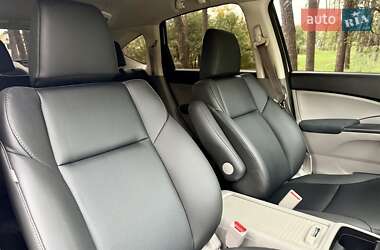 Внедорожник / Кроссовер Honda CR-V 2015 в 