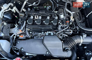 Позашляховик / Кросовер Honda CR-V 2023 в  фото 24 Позашляховик / Кросовер Honda CR-V 2023 в