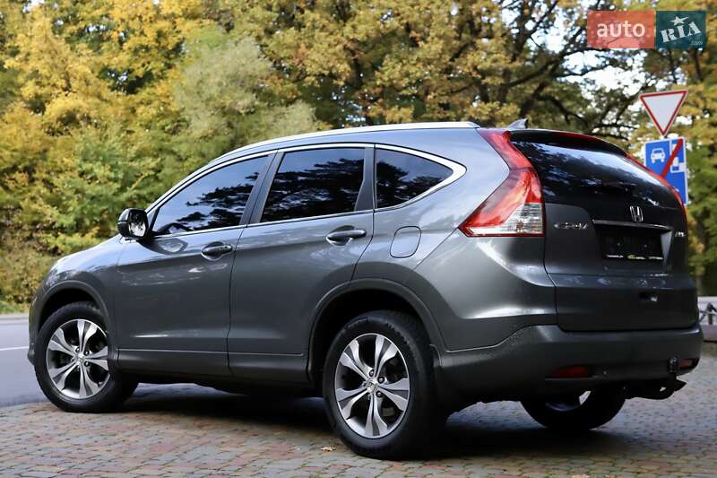 Внедорожник / Кроссовер Honda CR-V 2014 в Дрогобыче