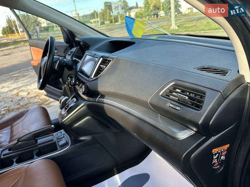 Внедорожник / Кроссовер Honda CR-V 2016 в Черкассах