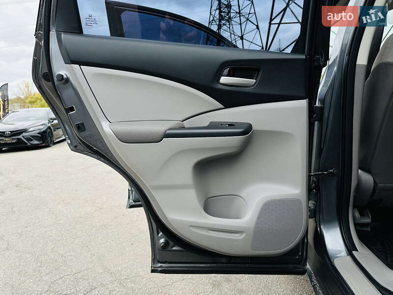 Внедорожник / Кроссовер Honda CR-V 2013 в Харькове