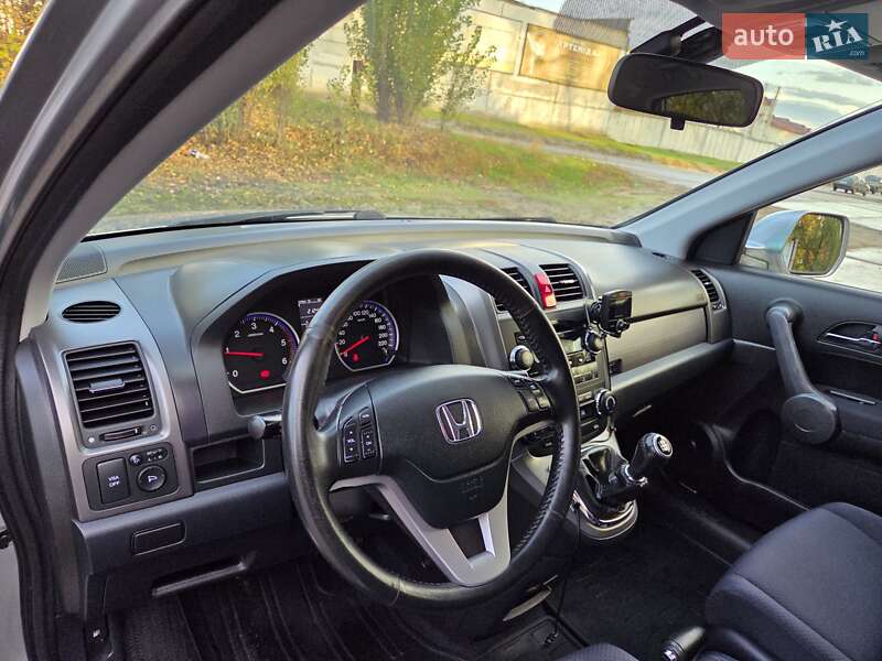 Внедорожник / Кроссовер Honda CR-V 2009 в Харькове