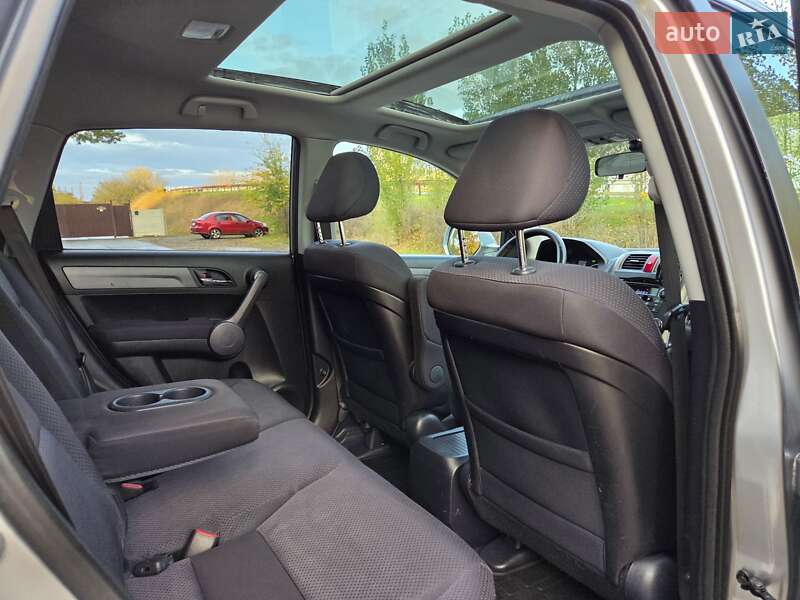 Внедорожник / Кроссовер Honda CR-V 2009 в Харькове