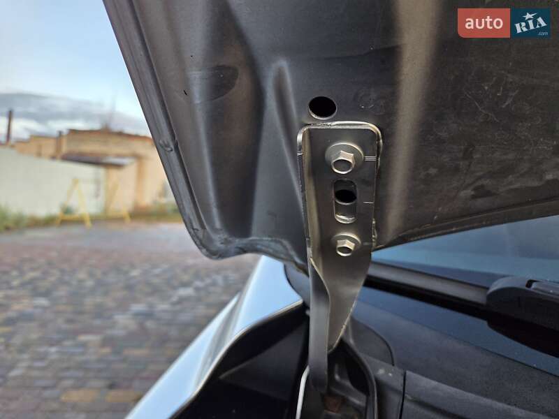 Внедорожник / Кроссовер Honda CR-V 2009 в Харькове