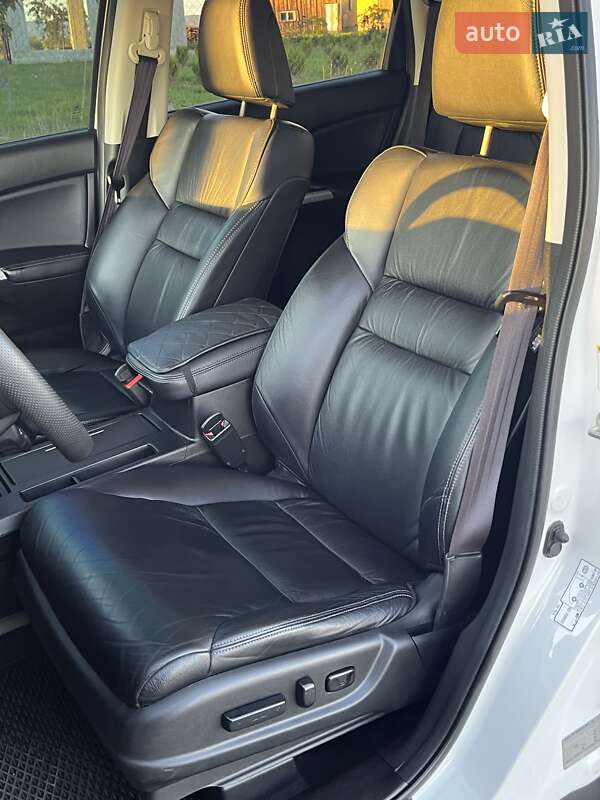 Внедорожник / Кроссовер Honda CR-V 2013 в Мукачево