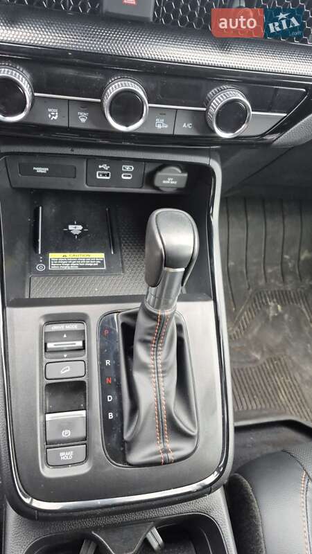 Позашляховик / Кросовер Honda CR-V 2023 в Львові