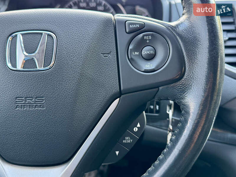 Внедорожник / Кроссовер Honda CR-V 2013 в Киеве