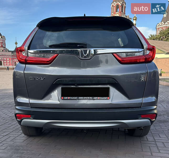 Внедорожник / Кроссовер Honda CR-V 2017 в Днепре