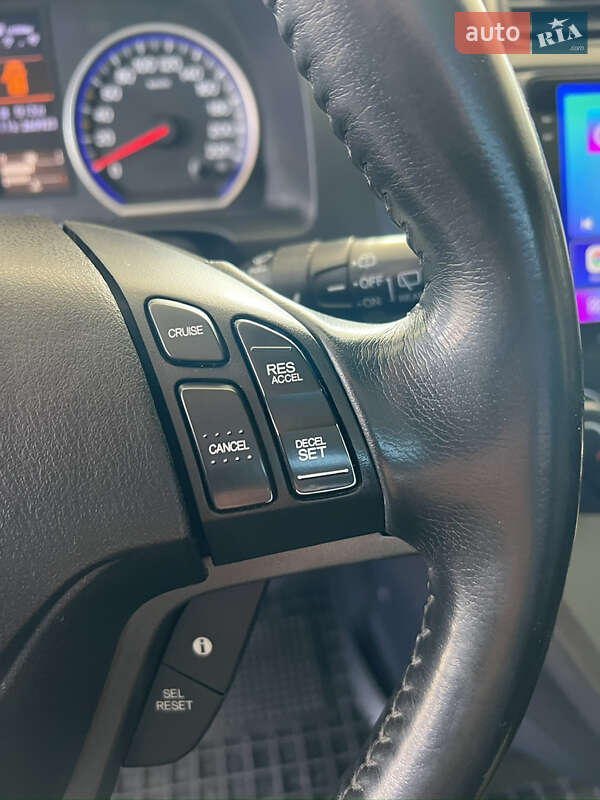 Внедорожник / Кроссовер Honda CR-V 2011 в Николаеве