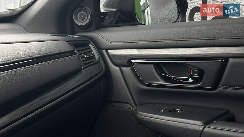 Позашляховик / Кросовер Honda CR-V 2020 в Кременчуці фото 38 Позашляховик / Кросовер Honda CR-V 2020 в Кременчуці