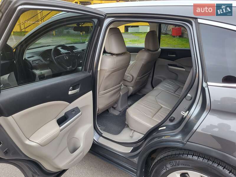 Внедорожник / Кроссовер Honda CR-V 2014 в Хмельницком