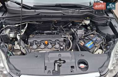 Позашляховик / Кросовер Honda CR-V 2007 в 