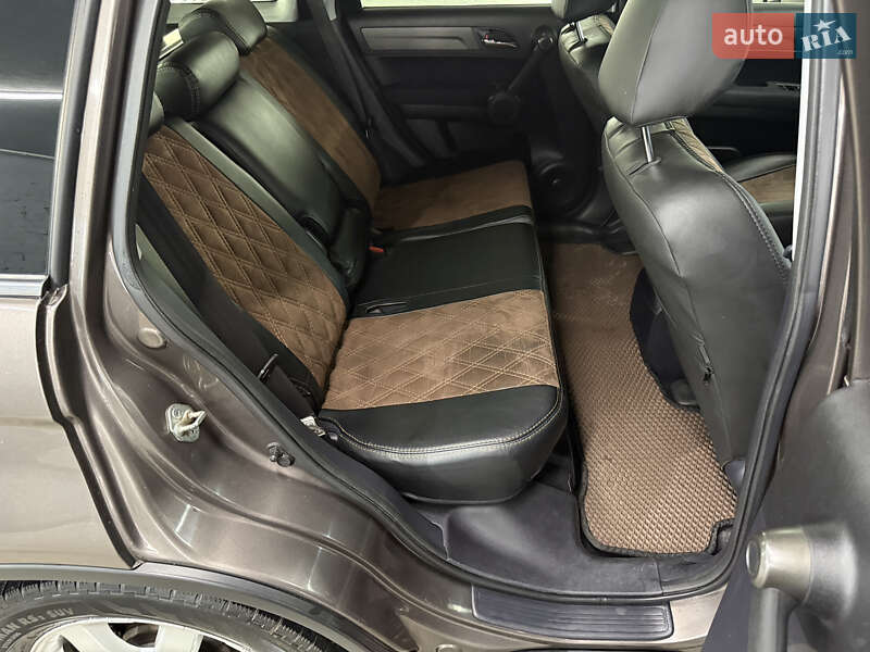 Позашляховик / Кросовер Honda CR-V 2010 в Кременці