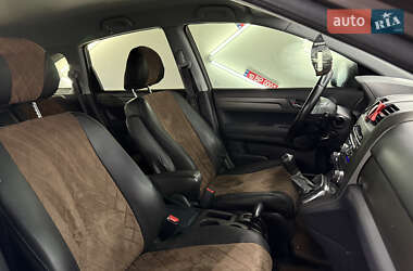 Позашляховик / Кросовер Honda CR-V 2010 в 