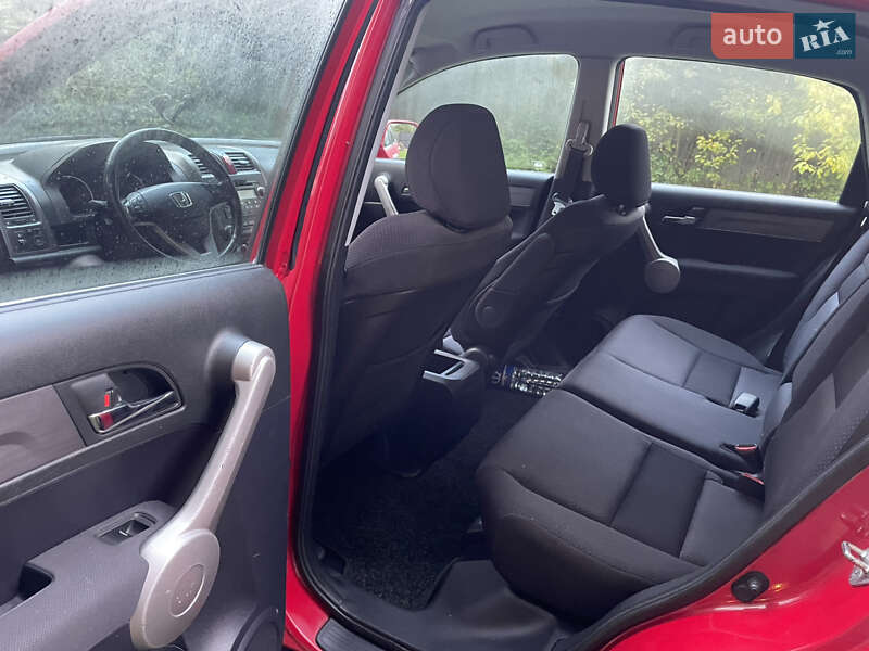 Внедорожник / Кроссовер Honda CR-V 2007 в Вижнице