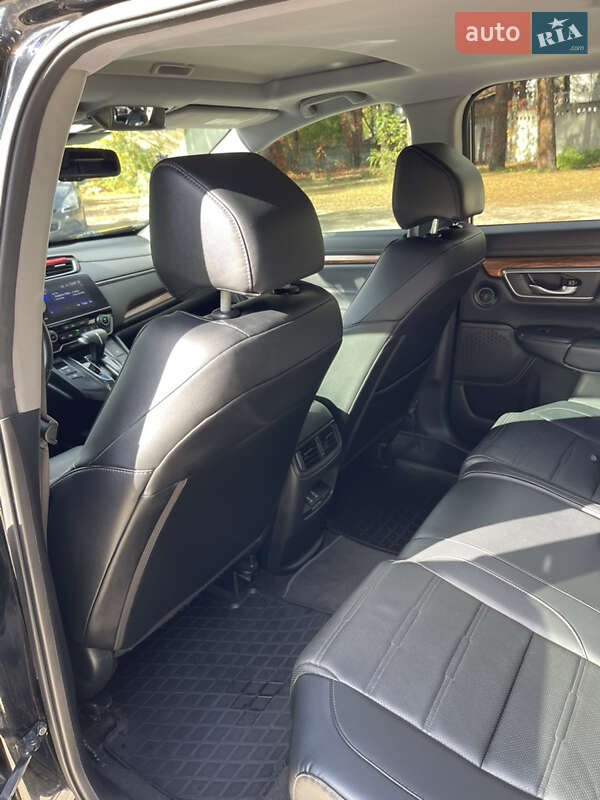 Позашляховик / Кросовер Honda CR-V 2017 в Києві фото 10 Позашляховик / Кросовер Honda CR-V 2017 в Києві