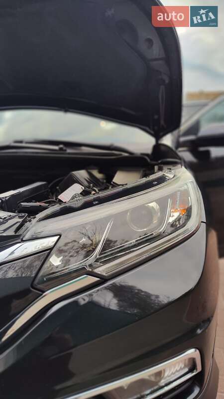 Внедорожник / Кроссовер Honda CR-V 2016 в Киеве