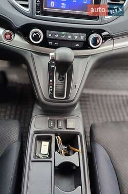 Позашляховик / Кросовер Honda CR-V 2016 в  фото 11 Позашляховик / Кросовер Honda CR-V 2016 в