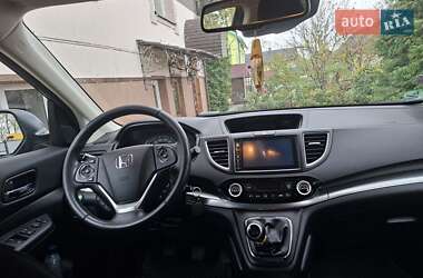Позашляховик / Кросовер Honda CR-V 2015 в  фото 6 Позашляховик / Кросовер Honda CR-V 2015 в