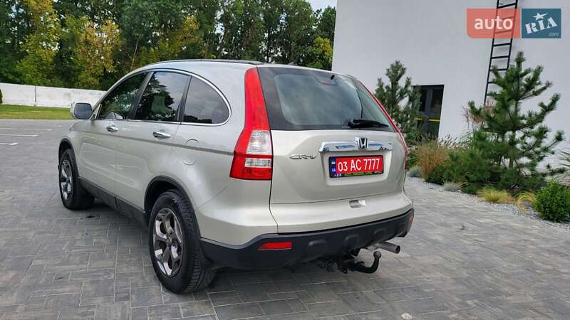 Позашляховик / Кросовер Honda CR-V 2008 в Луцьку