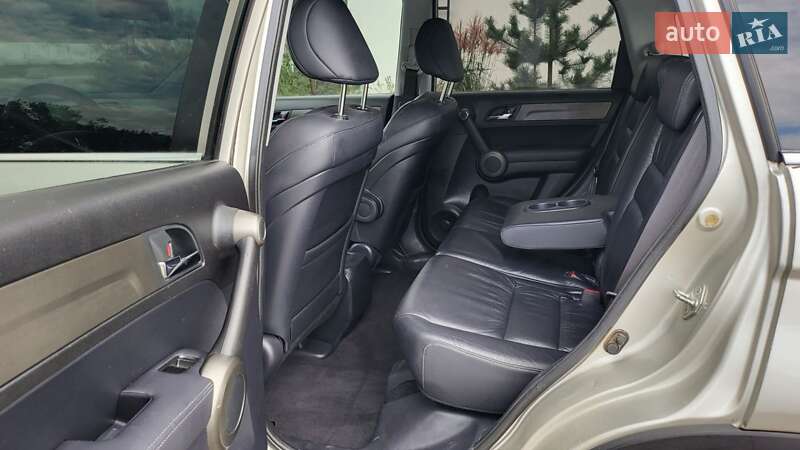 Позашляховик / Кросовер Honda CR-V 2008 в Луцьку