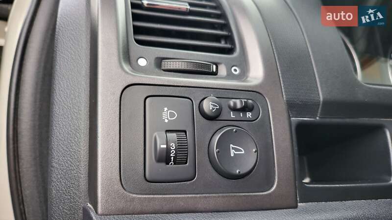 Позашляховик / Кросовер Honda CR-V 2008 в Луцьку
