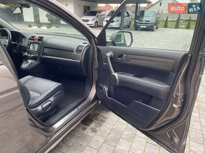 Позашляховик / Кросовер Honda CR-V 2010 в Радивиліві фото 16 Позашляховик / Кросовер Honda CR-V 2010 в Радивиліві