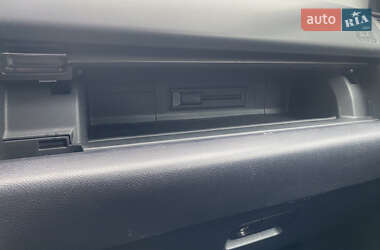 Внедорожник / Кроссовер Honda CR-V 2010 в 