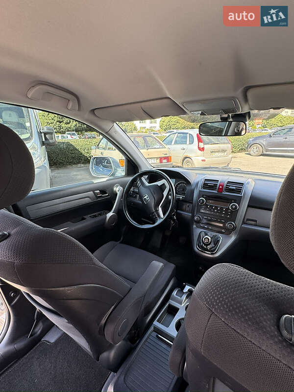 Позашляховик / Кросовер Honda CR-V 2008 в Сумах фото 31 Позашляховик / Кросовер Honda CR-V 2008 в Сумах