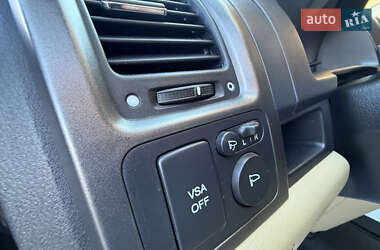 Внедорожник / Кроссовер Honda CR-V 2011 в 