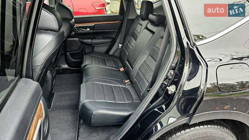 Внедорожник / Кроссовер Honda CR-V 2019 в Киеве