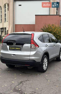 Позашляховик / Кросовер Honda CR-V 2014 в  фото 6 Позашляховик / Кросовер Honda CR-V 2014 в