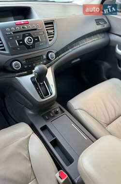 Внедорожник / Кроссовер Honda CR-V 2013 в 