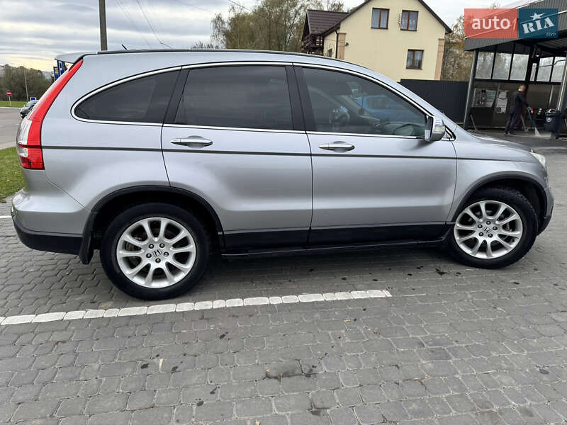 Внедорожник / Кроссовер Honda CR-V 2008 в Трускавце