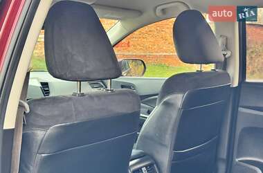 Позашляховик / Кросовер Honda CR-V 2015 в  фото 39 Позашляховик / Кросовер Honda CR-V 2015 в