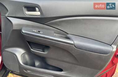 Позашляховик / Кросовер Honda CR-V 2015 в  фото 49 Позашляховик / Кросовер Honda CR-V 2015 в