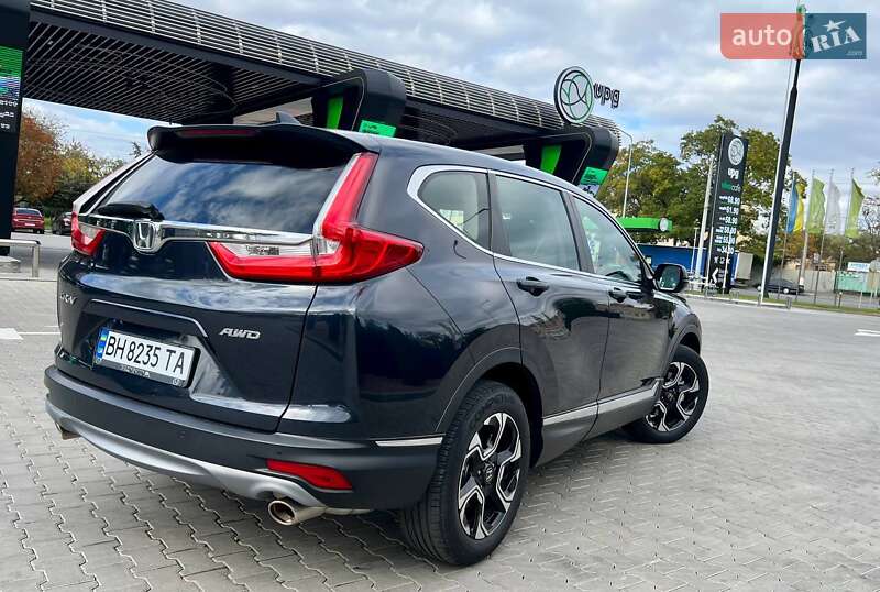 Внедорожник / Кроссовер Honda CR-V 2019 в Одессе