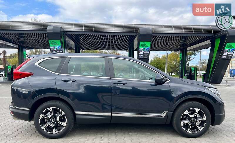 Внедорожник / Кроссовер Honda CR-V 2019 в Одессе