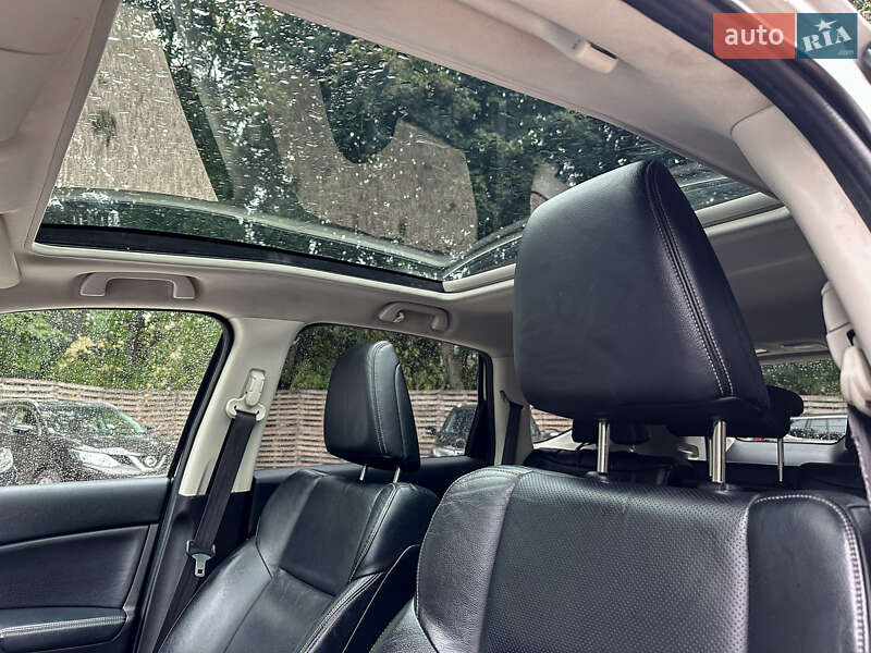 Внедорожник / Кроссовер Honda CR-V 2013 в Бродах